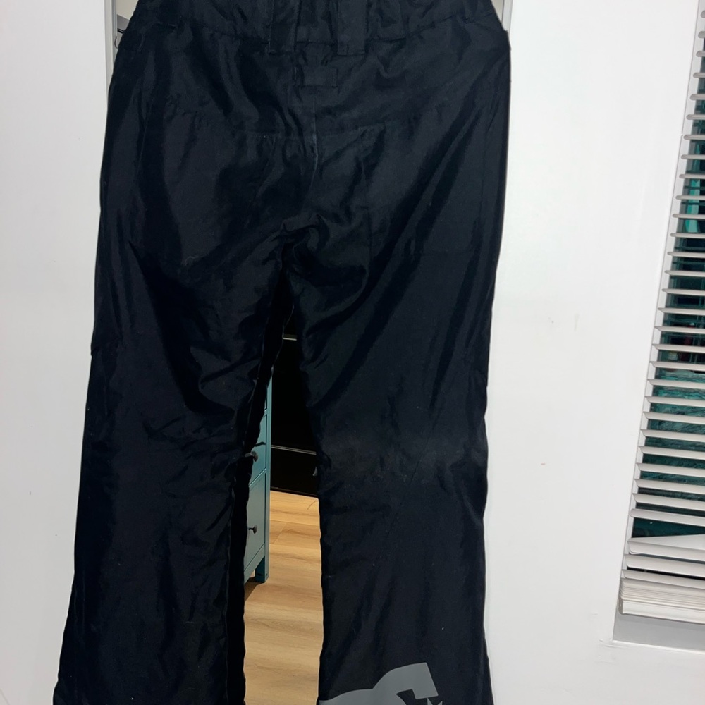 DC Black Performance Snow Gear - Picture 2 of 3